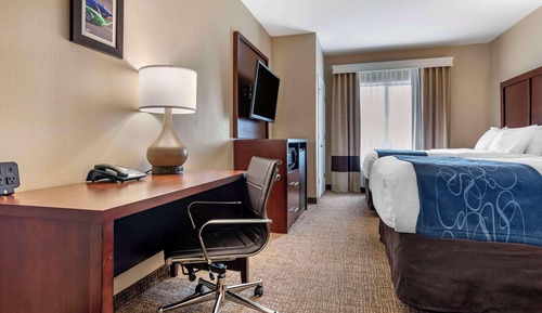 Suite, Multiple Beds, Accessible, Non Smoking