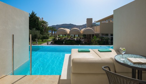 Suite, Pool Access, Garden View