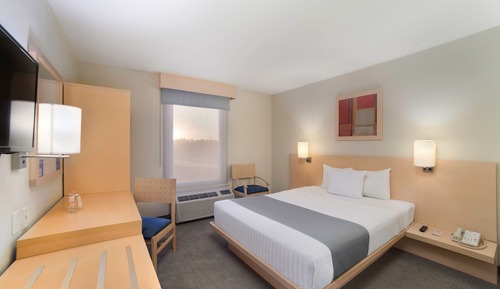 Room, 1 Queen Bed, Non Smoking