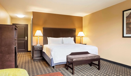 One king bed non smoking