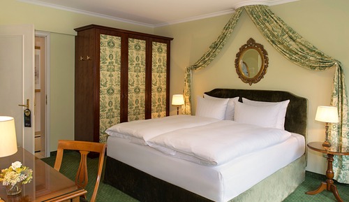 Deluxe Double Room, Hill View