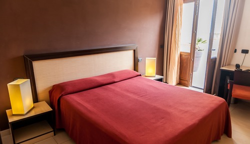 Comfort Double or Twin Room, Terrace