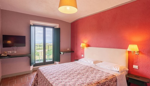 Superior Double or Twin Room, Garden View