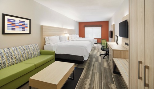 Suite, Multiple Beds (Additional Living Area)