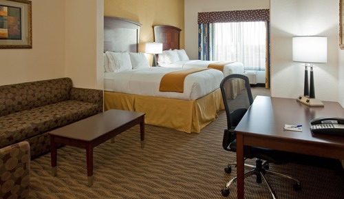 Suite, 2 Queen Beds