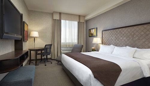 Platinum King Room