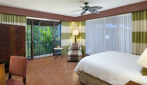 Suite, 1 Bedroom, Non Smoking, Garden View (Balcony)