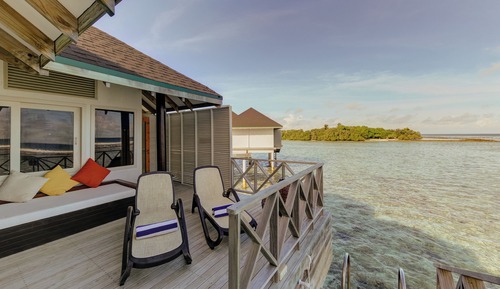 Bungalow, Overwater