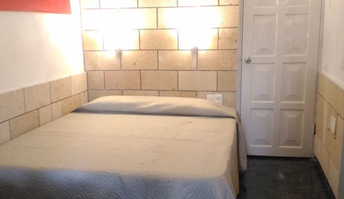 Traditional Triple Room, Multiple Beds, Non Smoking (Hab. 1)