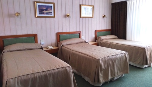 Standard Triple Room, 3 Twin Beds, Non Smoking