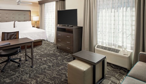 Studio Suite, 1 King Bed, Non Smoking
