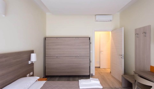 Superior Suite, Private Bathroom, City View