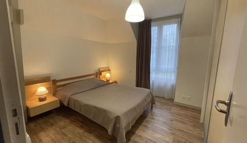 Apartment (Iris)