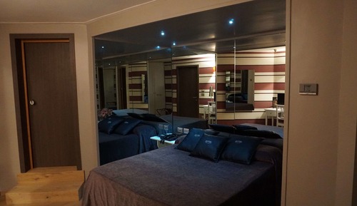 Superior Room (Large)