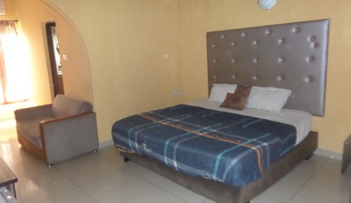 Suite, 1 Queen Bed, Non Smoking