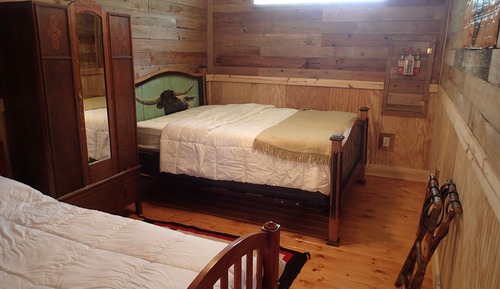 Round Top Cabin