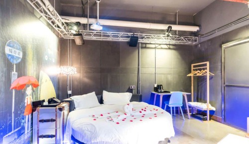Romantic Double Room, No Windows
