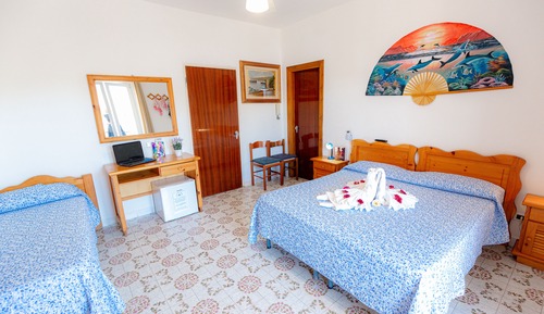 Standard Triple Room (Fan)