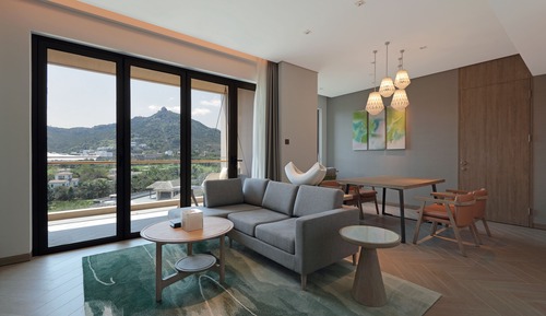 Suite, 1 Bedroom (Living Meeting Area)
