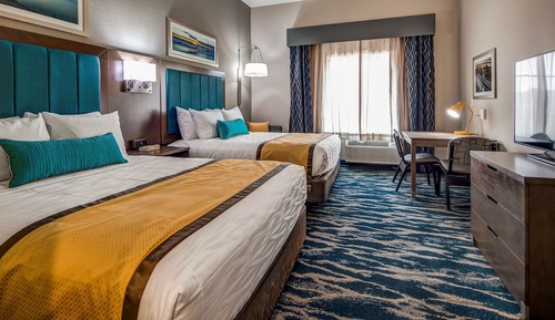 Standard Room, 2 Queen Beds, Non Smoking, Kitchenette