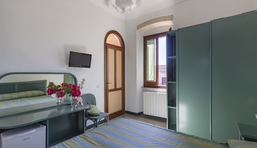 Economy Double or Twin Room