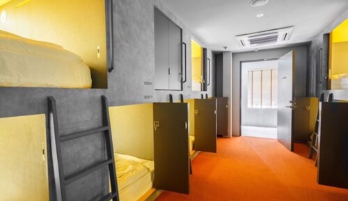 Private Single Room, Shared Bathroom