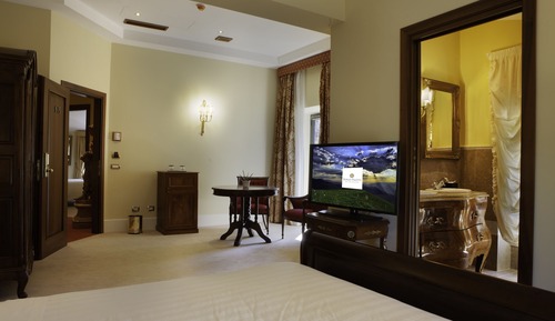 Superior Room, 1 Queen Bed