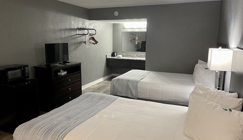 Standard Room, 2 Double Beds, Non Smoking