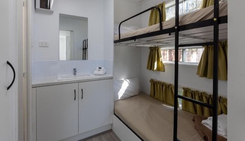 Studio Cabin