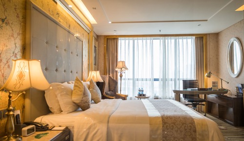 Deluxe Double Room With Mountain View