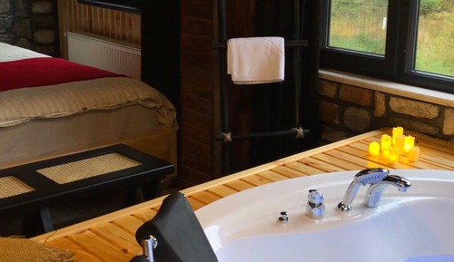 Luxury Room, 1 King Bed, Jetted Tub, Valley View