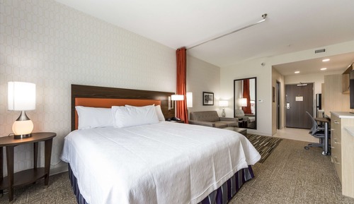 Studio, 1 King Bed, Accessible, Non Smoking (Hearing)