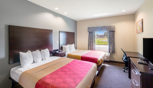 Standard Room, 2 Queen Beds, Non Smoking