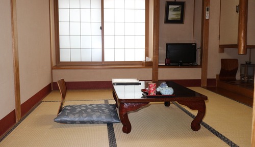 Traditional Room, Shared Bathroom
