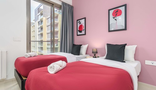 Apartment, 3 Bedrooms, Kitchen, City View