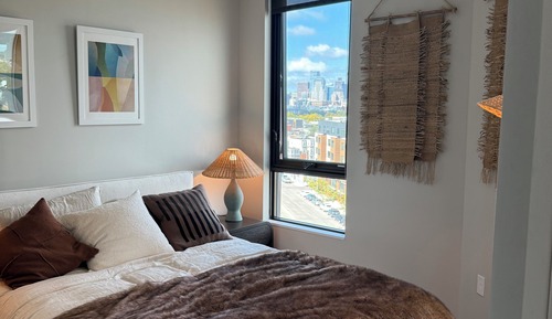 Classic Studio Suite, City View