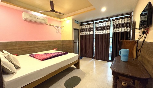 Standard Double Room, City View