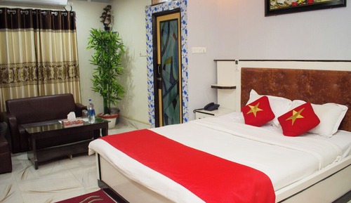 Deluxe Double or Twin Room, City View