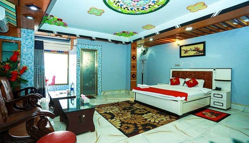 Luxury Studio Suite, City View