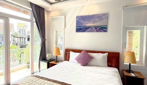 Premier Room, Balcony, City View