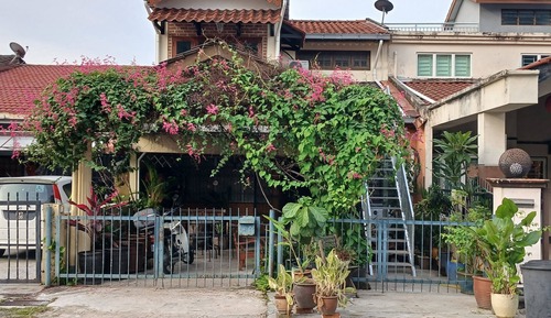 House, 3 Bedrooms, Balcony, Mountain View