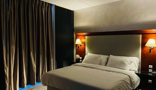 Deluxe Double Room Single Use, Mountain View