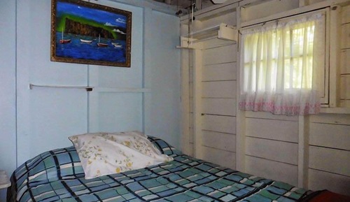 Traditional Cottage, 2 Bedrooms, Kitchen, Bay View (Waterfront Cottage 6	)