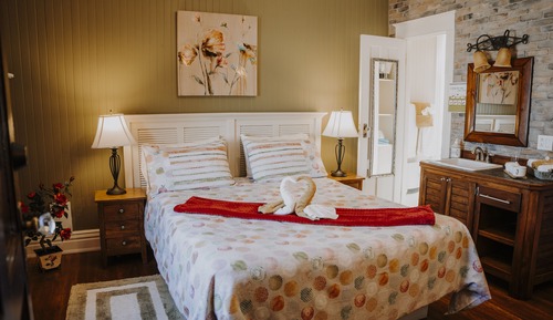 Chambre Classique, 1 grand lit, salle de bains privée, vue océan (La Fleur des sables)