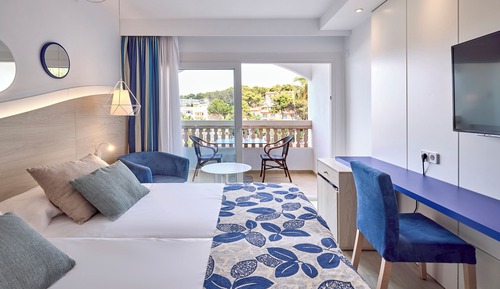 Standard Double Room, City View