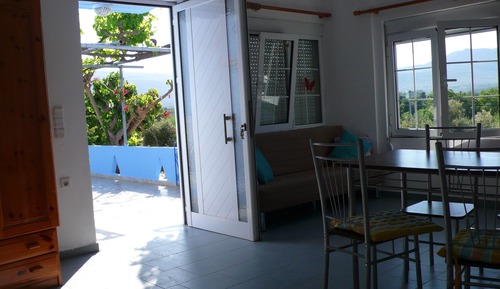 Apartment, Valley View
