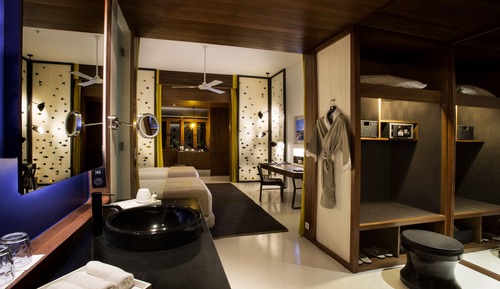 Classic Room, 2 Twin Beds, Accessible, Club Lounge Access