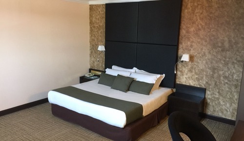 Legend Suite