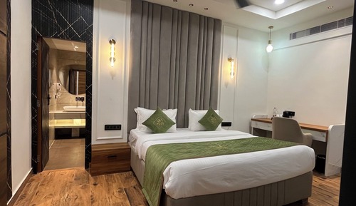 Executive Studio Suite