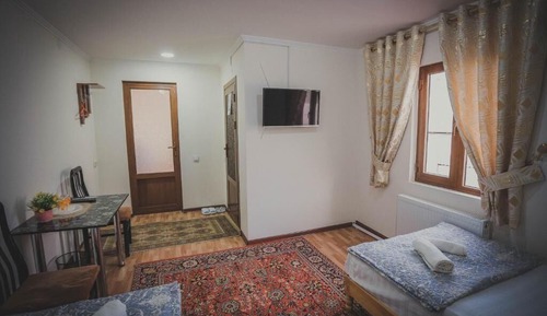 Standard Twin Room, Courtyard View